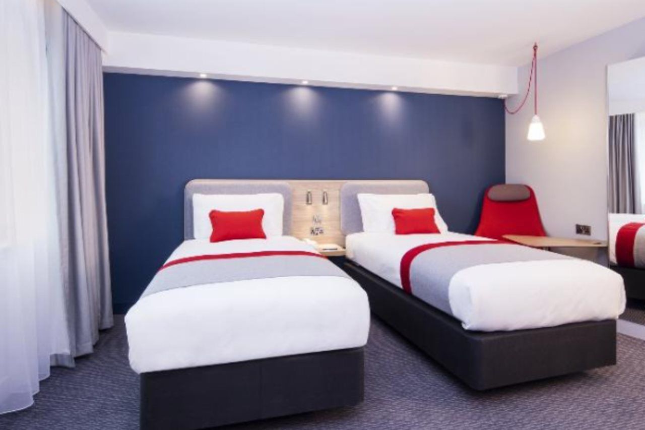 Holiday Inn Express Astana - Turan Luaran gambar