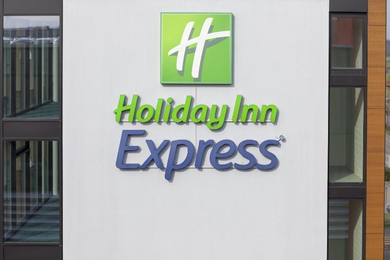 Holiday Inn Express Astana - Turan Luaran gambar