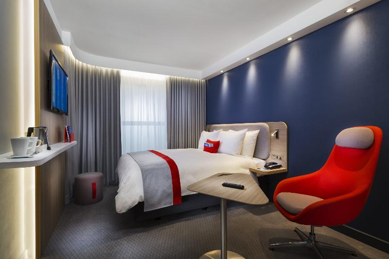 Holiday Inn Express Astana - Turan Luaran gambar